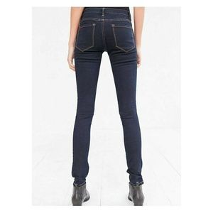 BDG Mid-Rise Twig Jeans